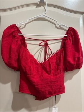 NWT Red Puff Sleeve Tie-Back Crop Top